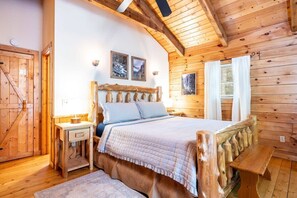 Unclassified image, 4 of 14, button - Cozy Cabin with Hot Tub & Fireplace in the Smokies (Pigeon Forge)