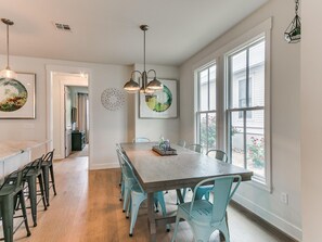 Dining - Carlton Landing! Here Comes The Sun- Pet Friendly (Eufaula)