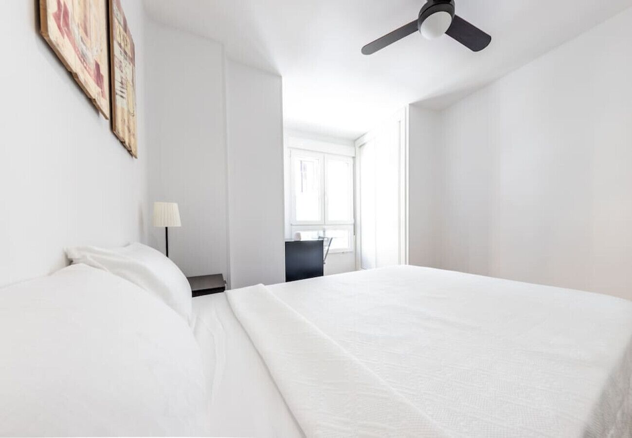 Minimalistic apartment in the heart of Malaga