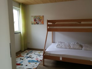 2 chambres, Wi-Fi gratuit, draps fournis