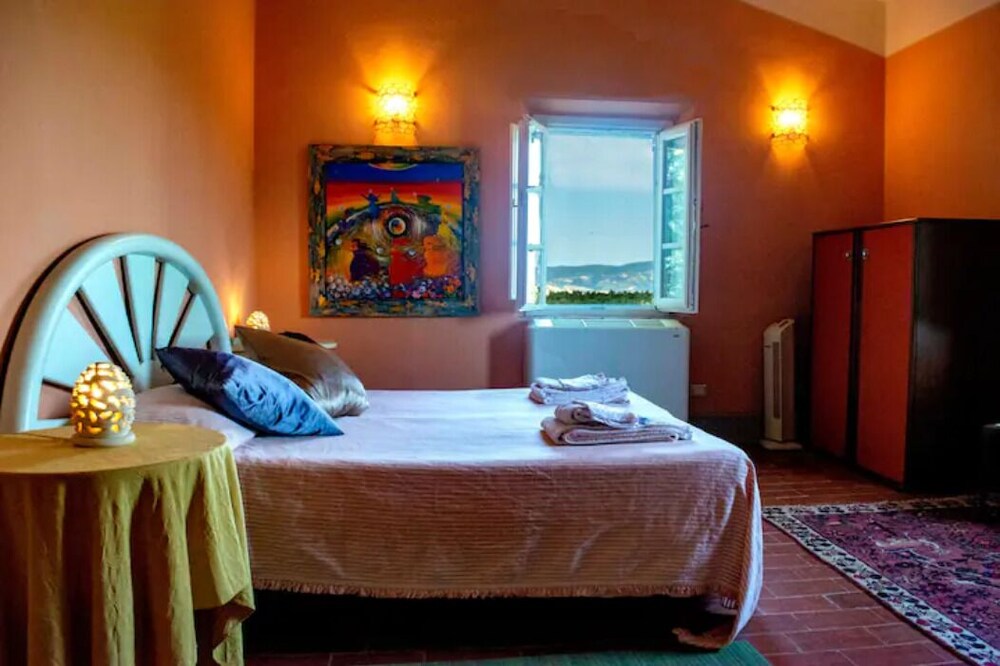 Tuscan Hills - Rooms - Peccioli