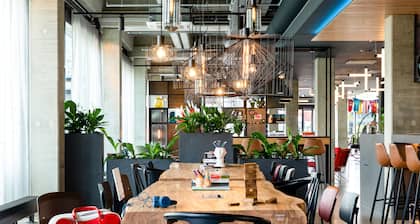 Moxy Utrecht