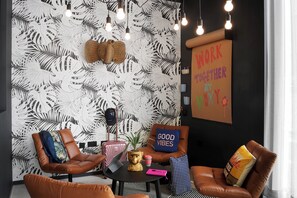 Meeting facility - Moxy Milton Keynes (Milton Keynes)