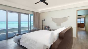 Villa, 2 Bedrooms, Ocean View, Overwater (Overwater) | Peralatan tempat tidur hipoalergenik, gebar bulu kapas