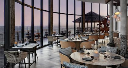 Le Meridien Maldives Resort & Spa
