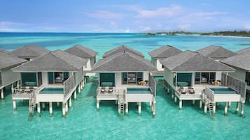 Basic-rum - 1 sovrum - havsutsikt (Overwater) | Pool | 2 utomhuspooler