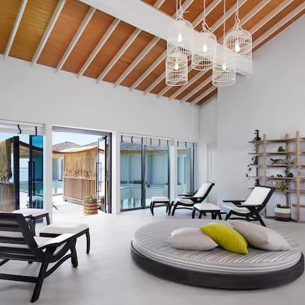 Couples treatment rooms, body treatments, aromatherapy