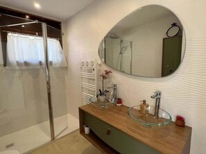 Shower - Beautiful house in Roses near the beach Av-45 (Rosas / Roses)