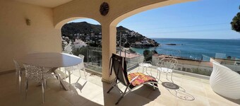 Beautiful house in Roses near the beach AV-45