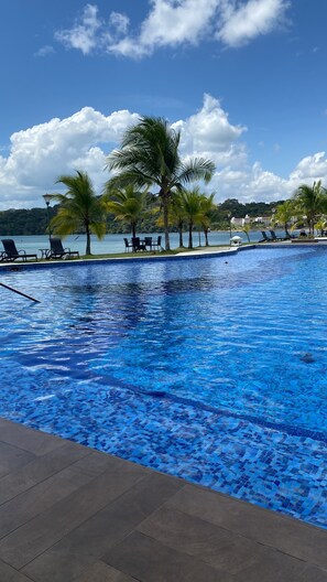 Alberca al aire libre 