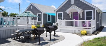 "The 3 Sisters" Ivy's Cottage-Adorable In Town Cottage Near Historic Main Street