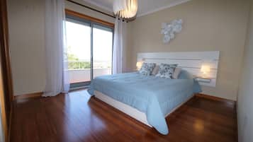 5 chambres, fer et planche Ă repasser, lit parapluie, Wi-Fi gratuit