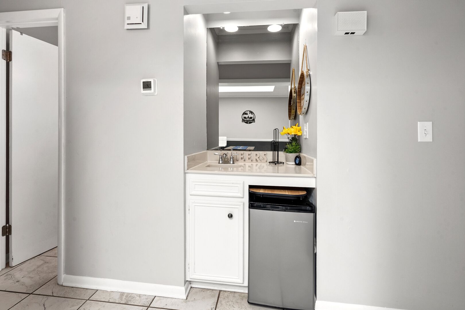 Tilghman Beach & Racquet Club 346 - location and amenities galore!