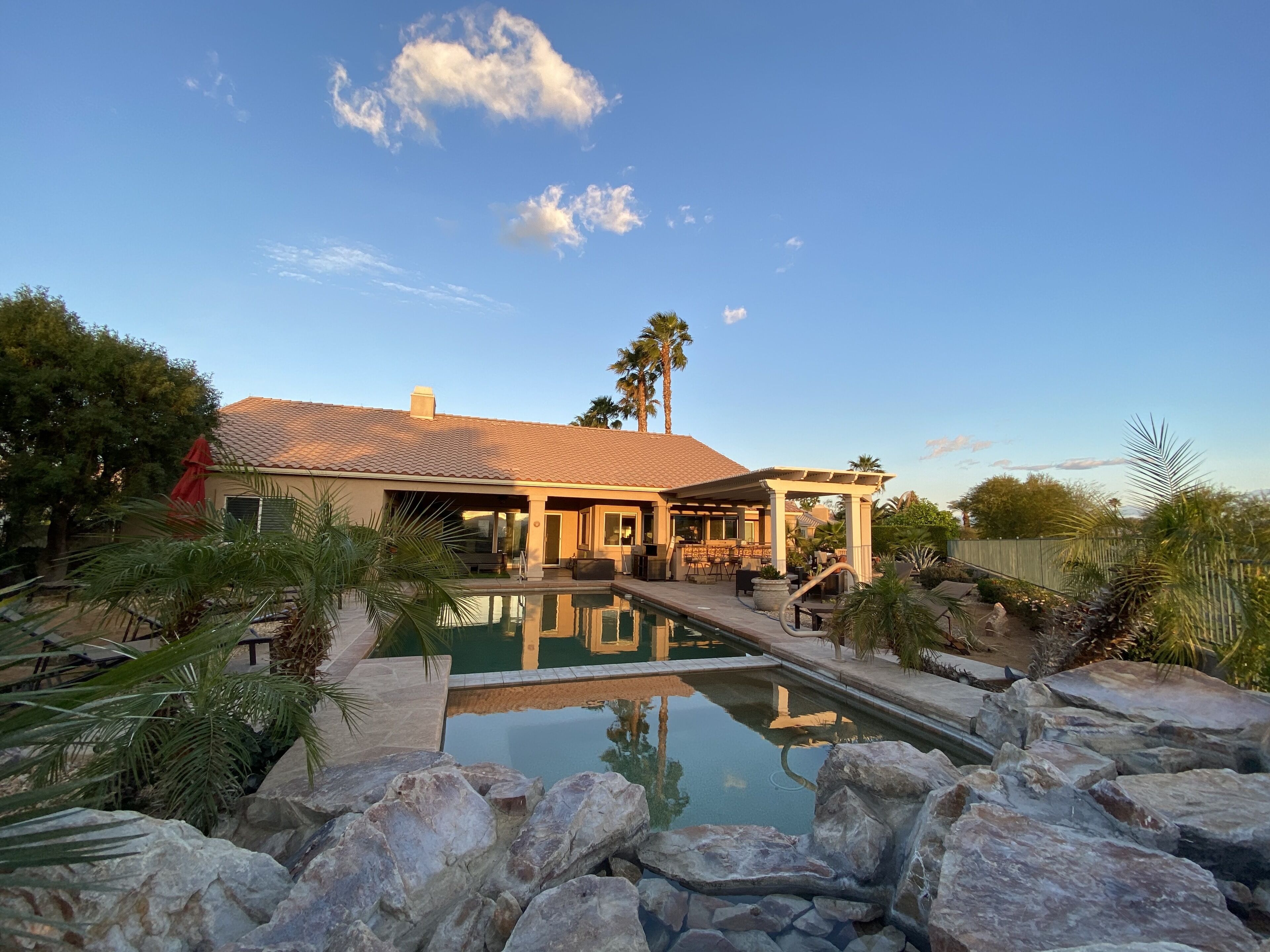 Instagram worthy desert oasis close to Coachella and Palm Springs 31 Day Min