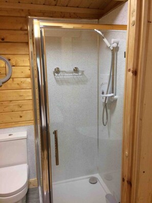 Baita | Bagno | Doccia, set di cortesia gratuito, asciugacapelli, asciugamani