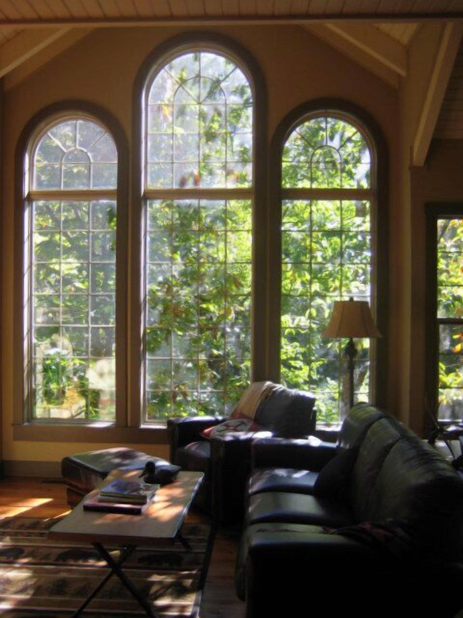 Mountain Cottage Getaway in Catatoga Private Community.