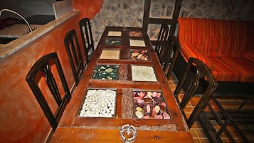 Dineren