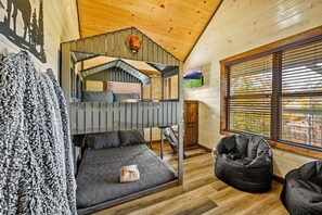 4 bedrooms, iron/ironing board, travel cot, WiFi