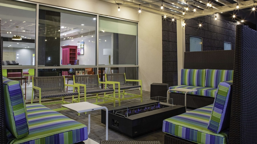 Home2 Suites by Hilton Baton Rouge Citiplace