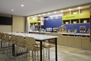 Free daily continental breakfast