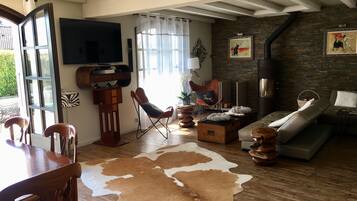 Télévision, espaces bureaux