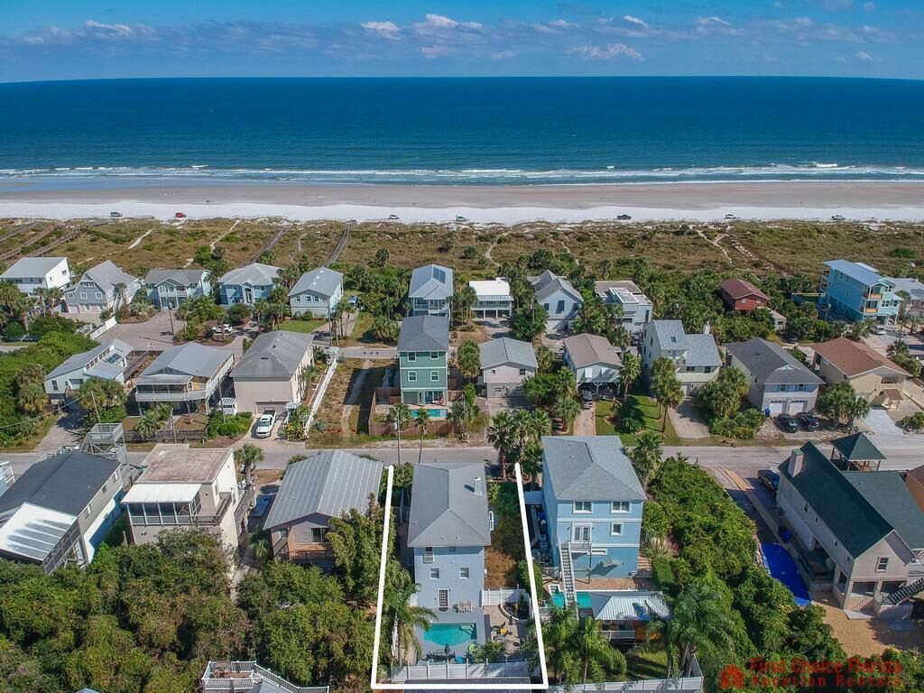 Beautiful Ocean View Pool Home ~ Great Location!
