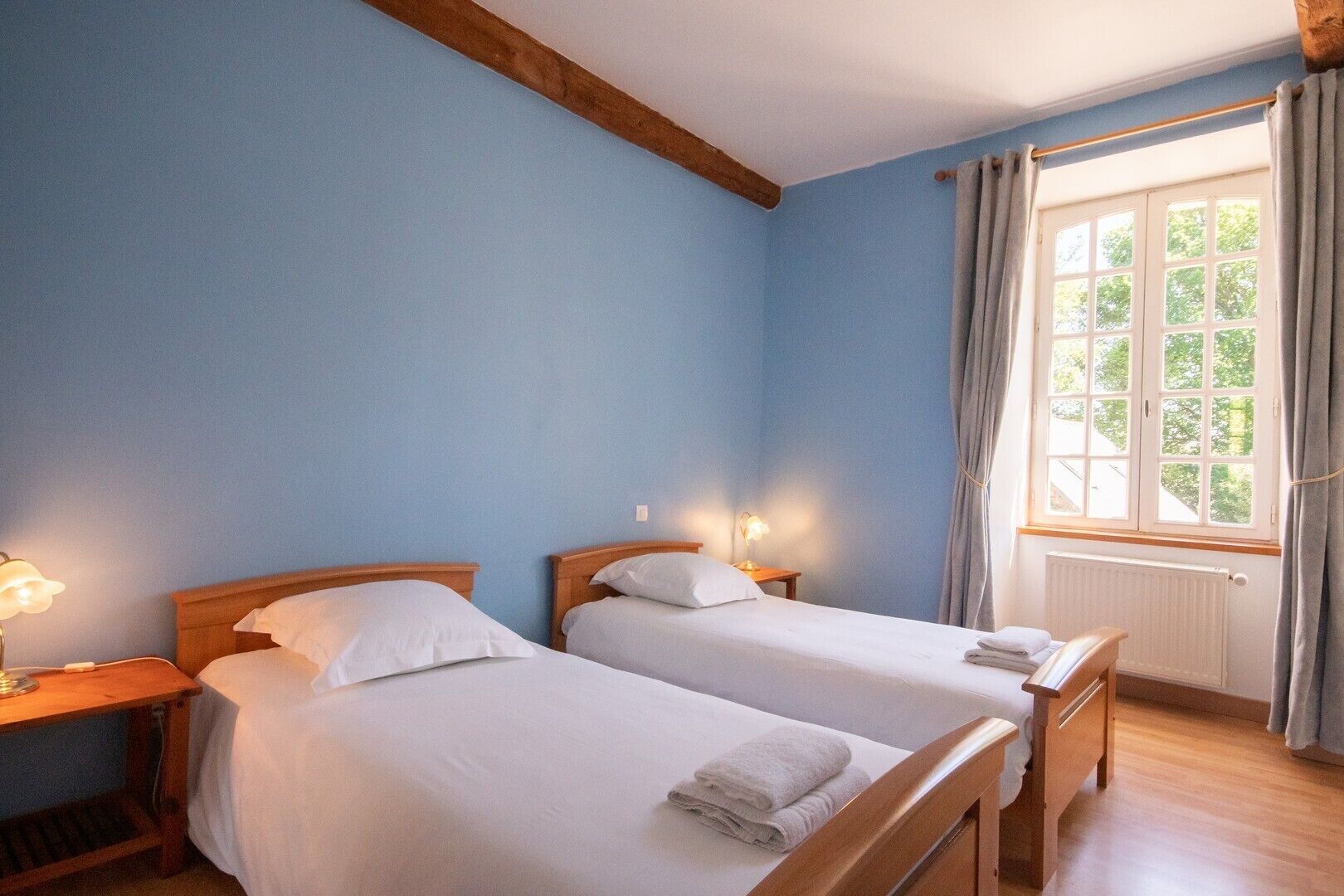 7 Schlafzimmer, Bügeleisen/Bügelbrett, Reisekinderbett, kostenloses WLAN