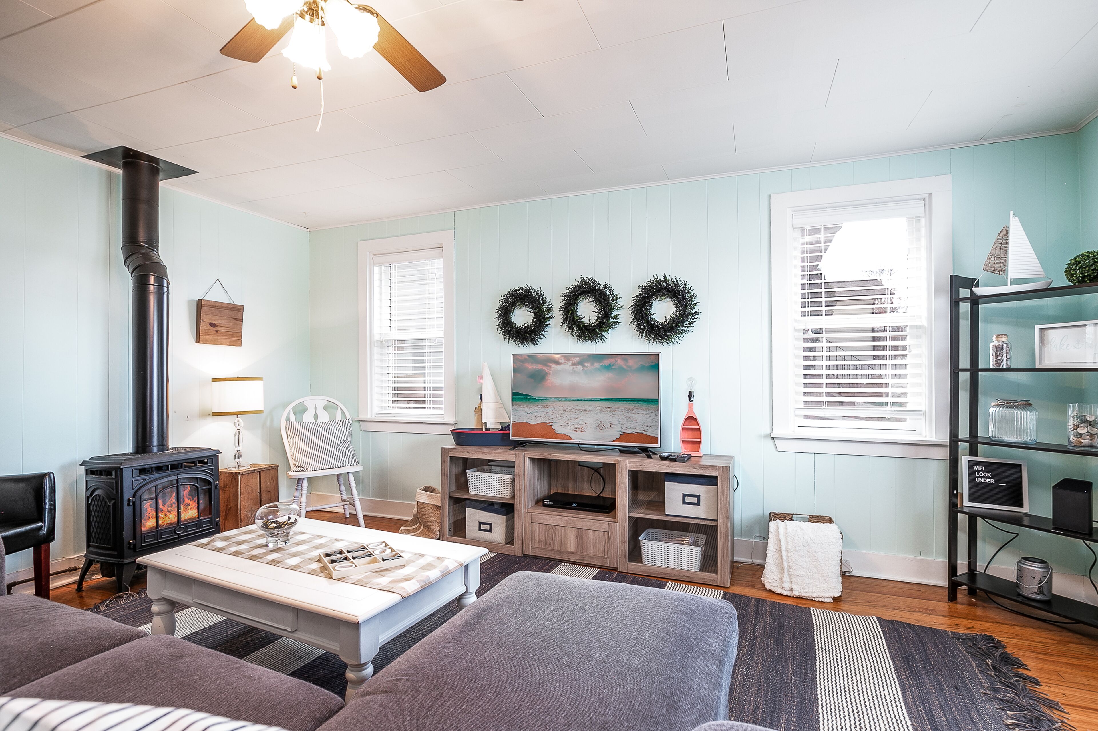 The Lighthouse-beach house perfect for gatherings