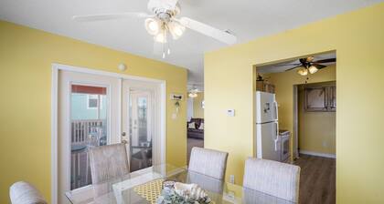 Coral Breeze by ALBVR