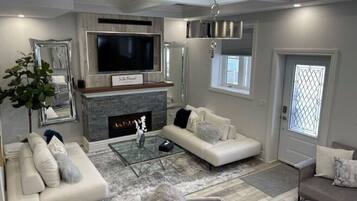 Smart TV, fireplace, stereo, offices