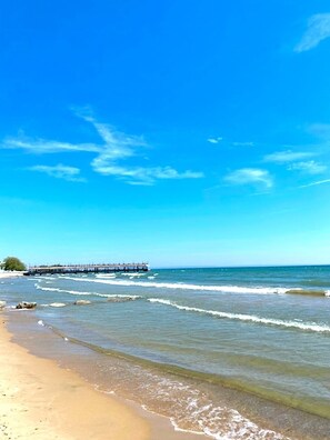 On the beach, sun-loungers, beach towels - IN THE MOMENT Luxury Beachfront Paradise, with private beach access, BBQ, AC (Crystal Beach)