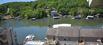 Lakefront View at Indian Pointe- Waterfront Pools-17MM
