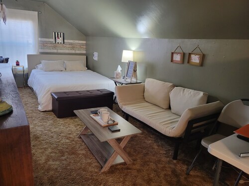 The Country Vintage Loft