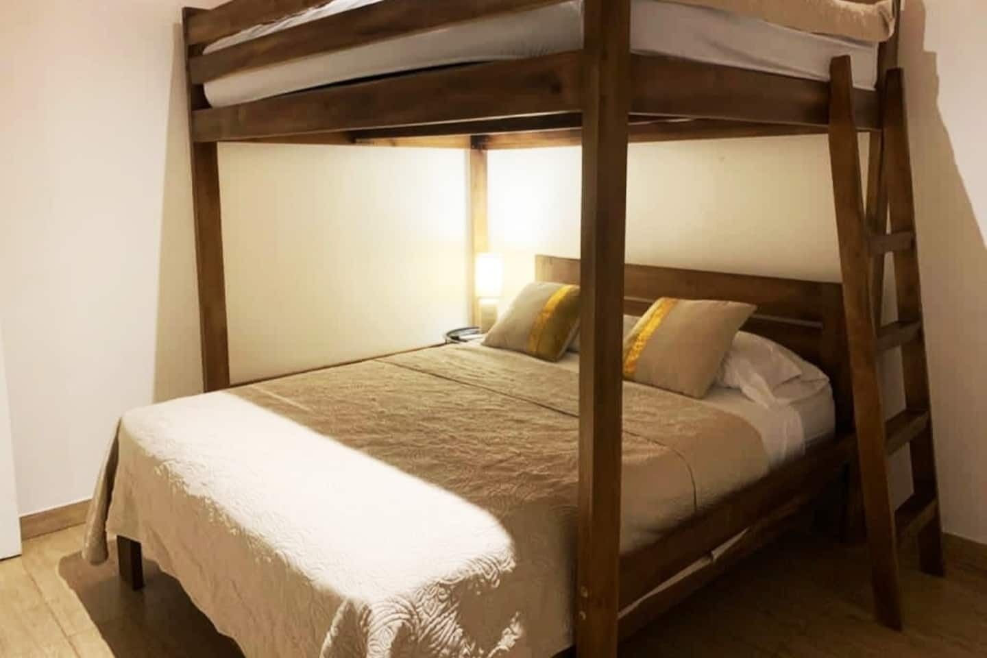 3 Schlafzimmer, kostenloses WLAN, Bettwäsche