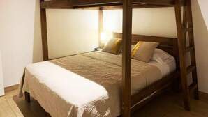 3 habitaciones, wifi gratis y ropa de cama 