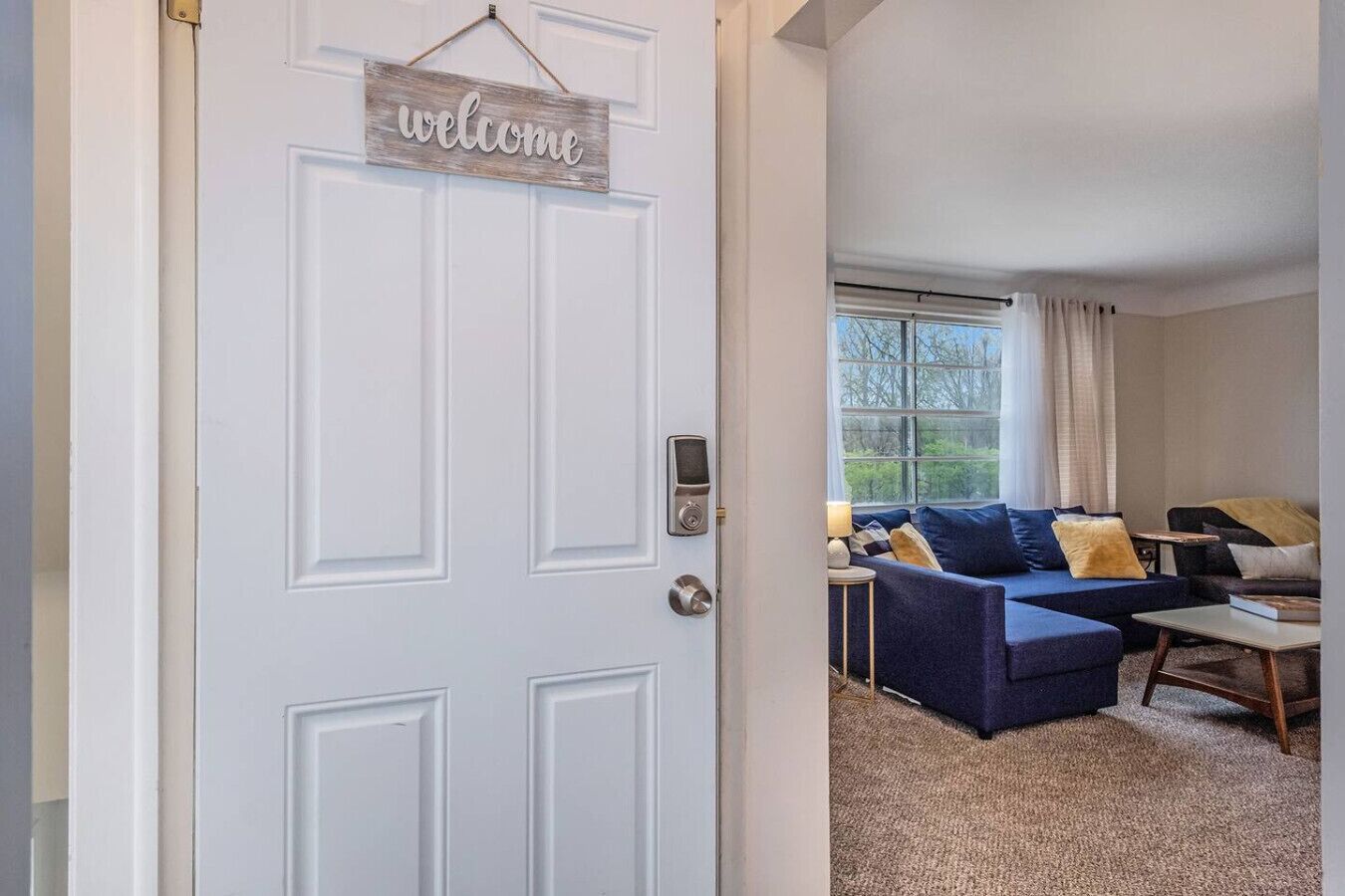 Smart TV, books, offices