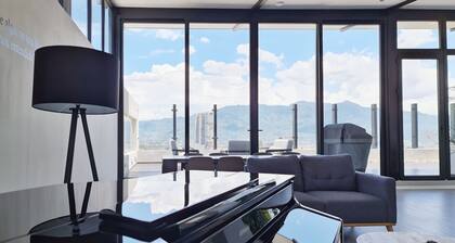 BEE Suites San Jose - Escalante