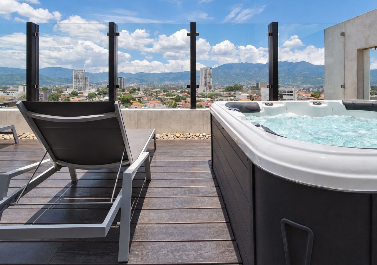Bồn tắm spa ngoài trời