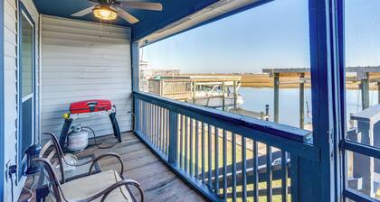 Near Ocean: Home w/ Deck & Grill in Surfside Beach