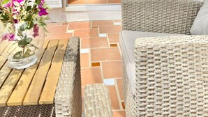 Terrace/patio - Punto Mágico, apartamento con jardín (Chiclana de la Frontera)