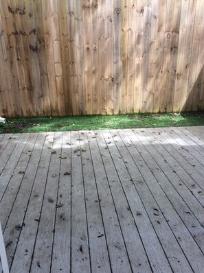 Property grounds - Near Perkins Rowe and Mall of Louisiana (Baton Rouge)