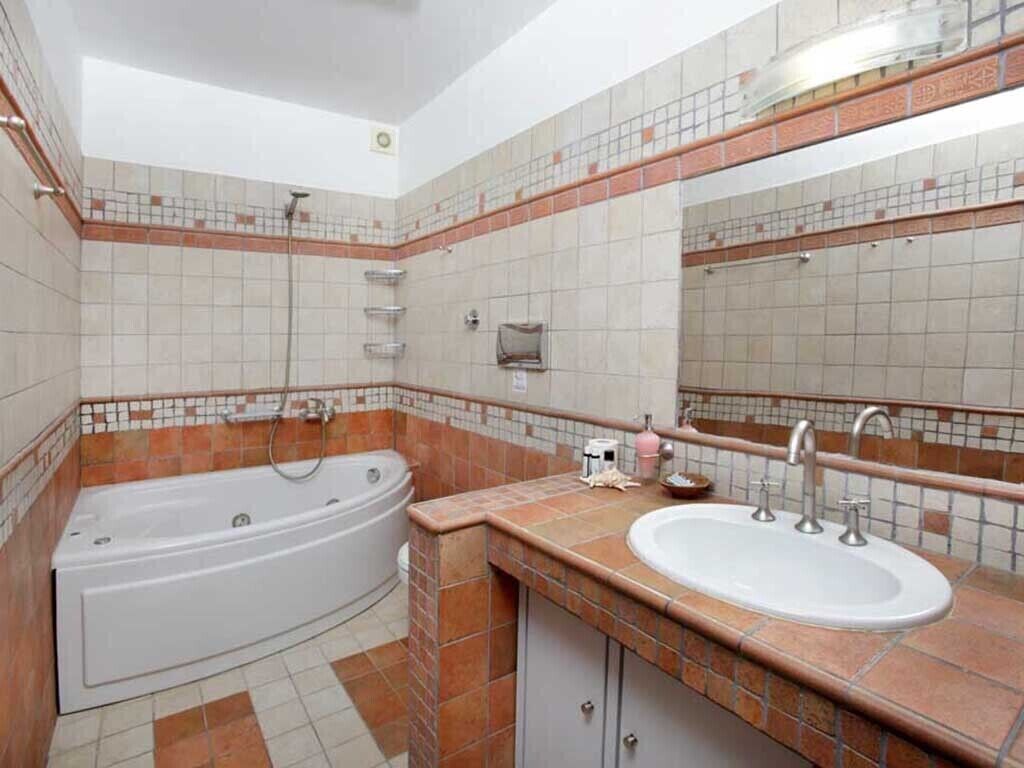 Villa 'Blue'  a unique escape from reality - private swimming pool