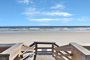 Na praia