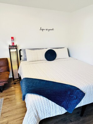 1 bedroom, iron/ironing board, free WiFi, bed sheets