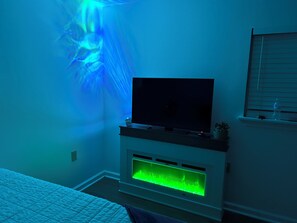 1 slaapkamer, een strijkplank/strijkijzer, gratis wifi, beddengoed