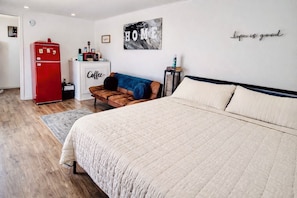 1 Schlafzimmer, Bügeleisen/Bügelbrett, kostenloses WLAN, Bettwäsche
