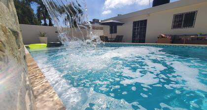 Villa Estrella swimming pool BBQ wifi free parking