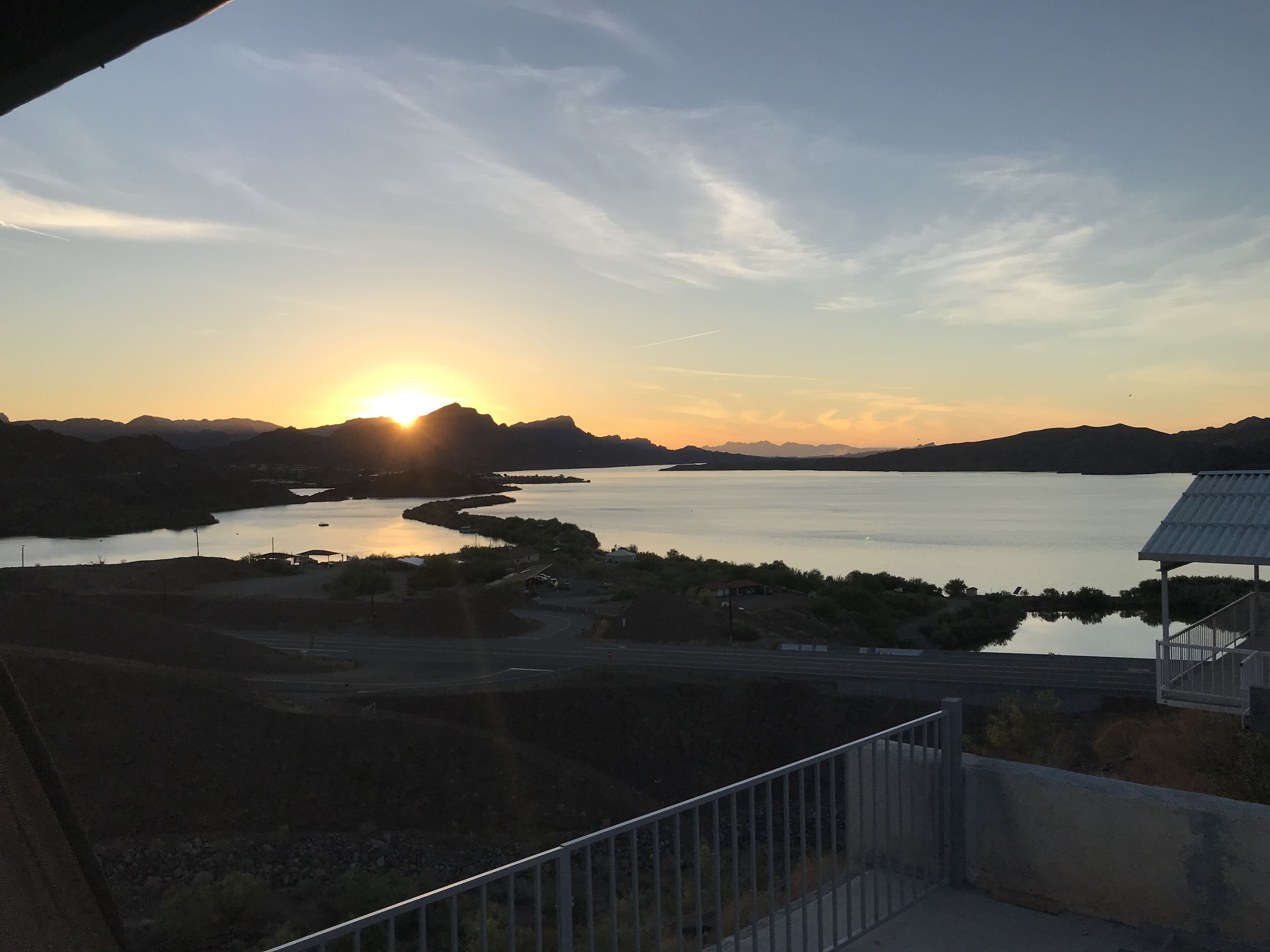 5 star view, comfortable interiors! Pets allowed, we have internet..