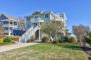 Exterior - Lux Bethany Beach House | Walking Distance to Ocean | Gated Community with Pool (Bethany Beach)