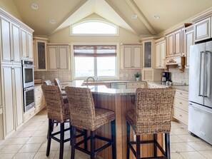 Fridge, microwave, oven, stovetop - Lux Bethany Beach House | Walking Distance to Ocean | Gated Community with Pool (Bethany Beach)